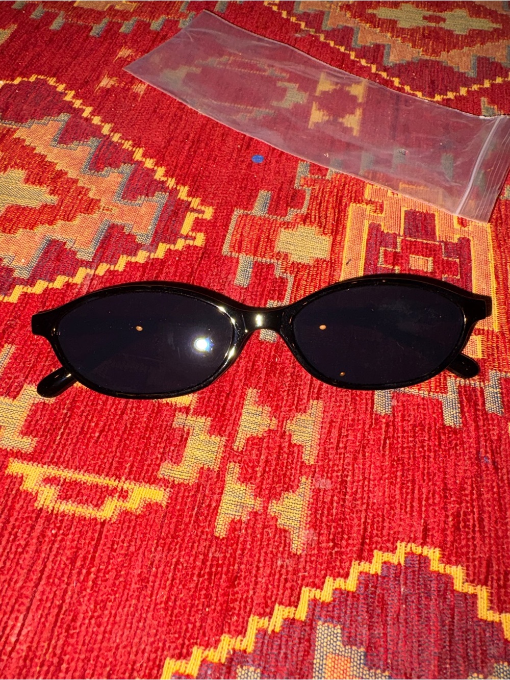 NWOT cat eye small oval black sunglasses